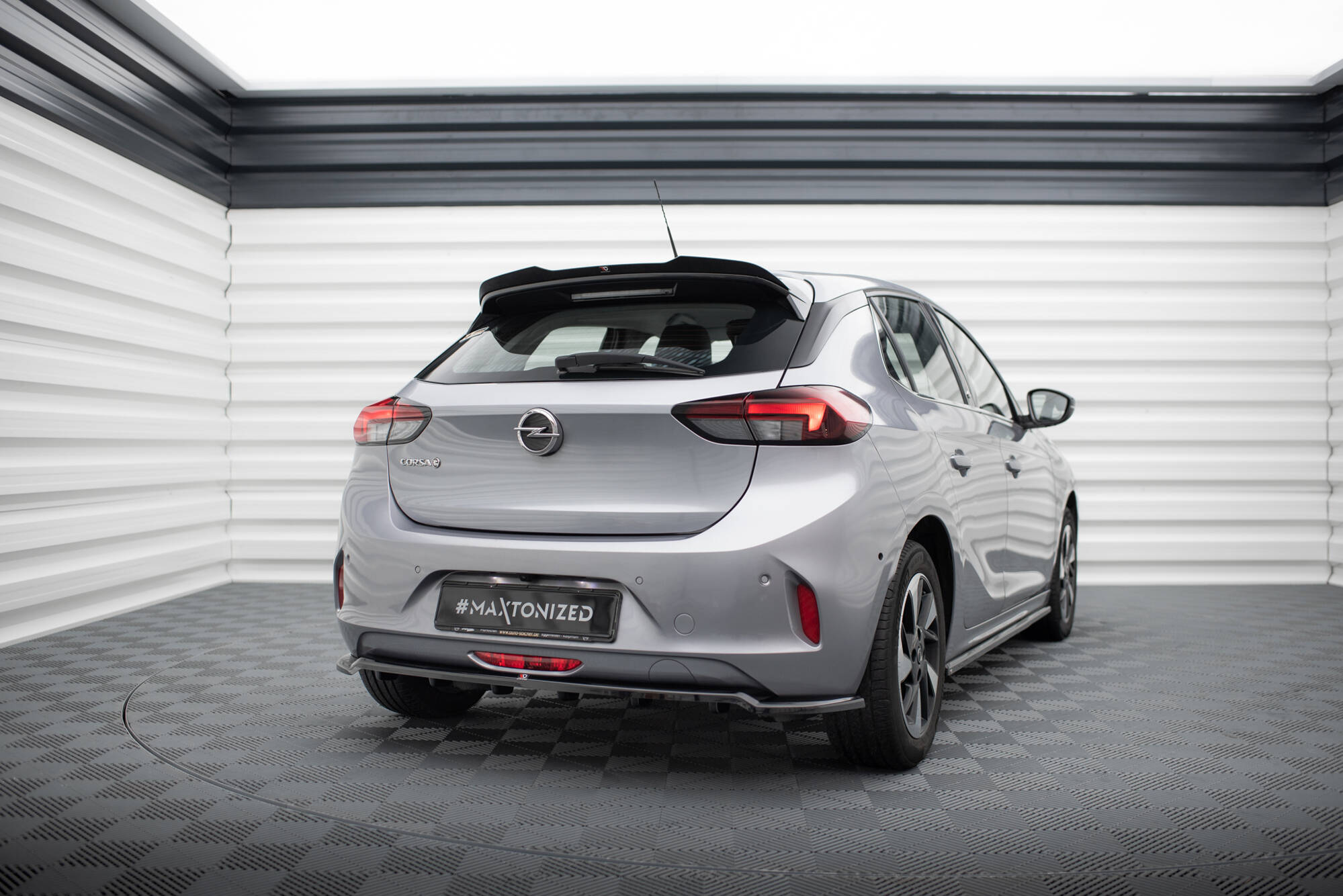 Spoiler Cap Opel Corsa F ( Mk6), Notre Offre \ Opel \ Corsa \ F (Mk6)  [2019-]