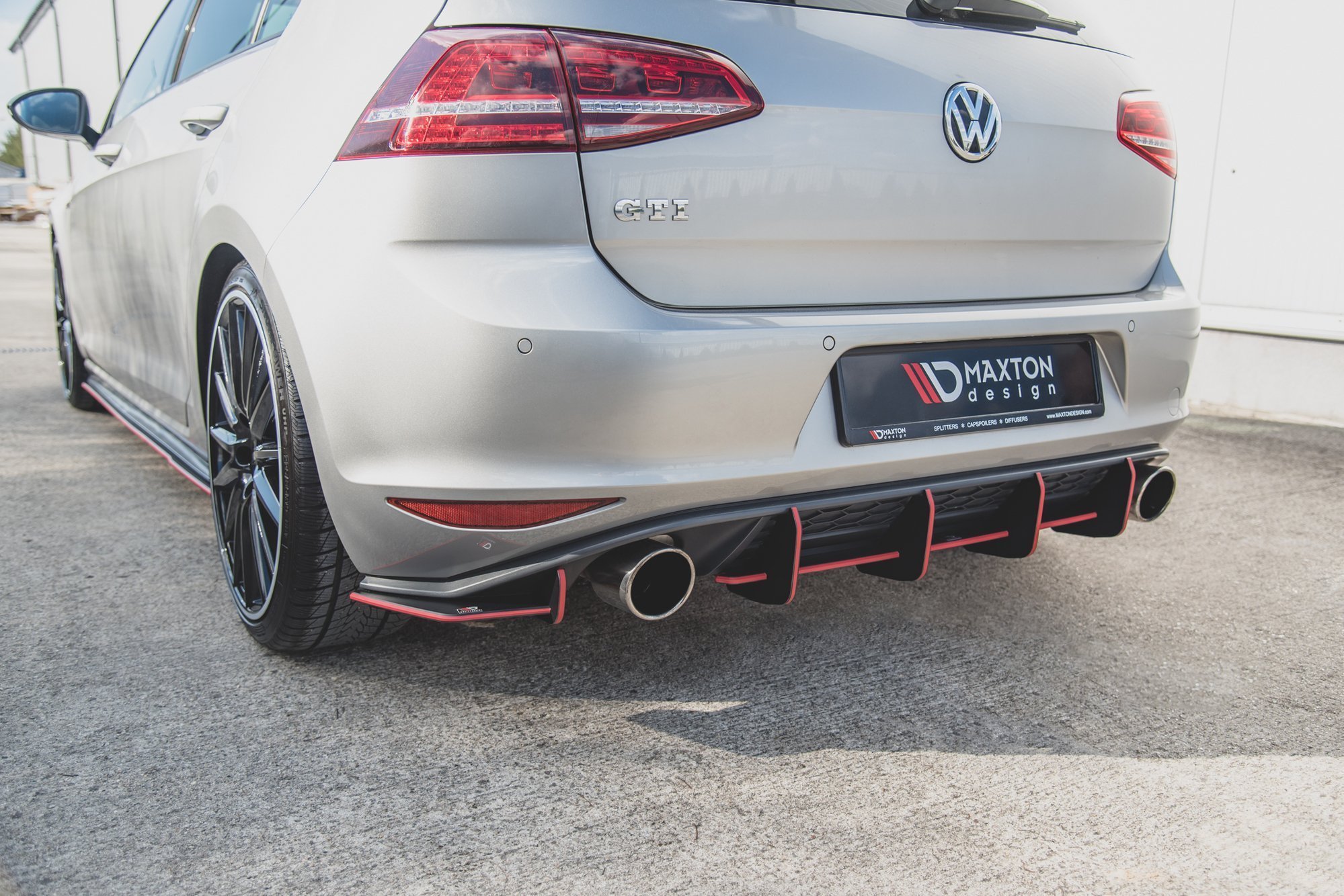 Sport Durabilité Central Diffuseur Arriere V.1 VW Golf 7 GTI, Notre Offre  \ Volkswagen \ Golf \ Mk7 [2013-2016] \ GTI