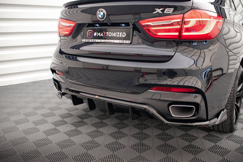 Arriere Splitter (avec une barre verticale) BMW X6 M-Pack F16