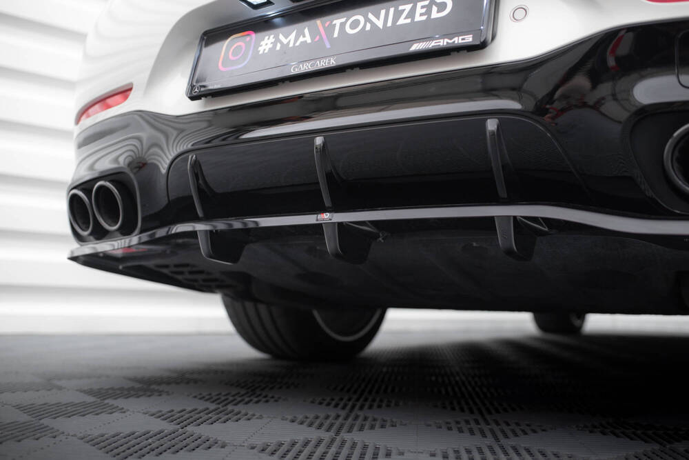 Arriere Splitter (avec une barre verticale) Mercedes-AMG GT 43 4 Door Coupe V8 Styling Package