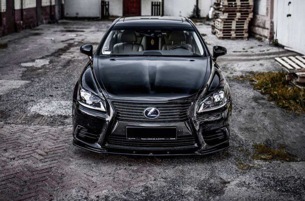 Lame Du Pare-Chocs Avant Lexus LS Mk4 Facelift