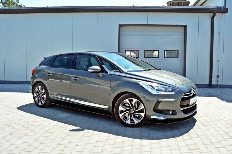 RAJOUTS DES BAS DE CAISSE POUR CITROEN DS5 