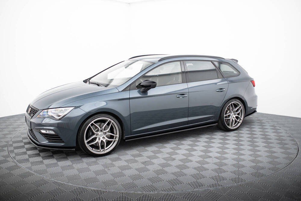 RAJOUTS DES BAS DE CAISSE POUR v.1 Seat Leon Mk3 Cupra/ FR Facelift