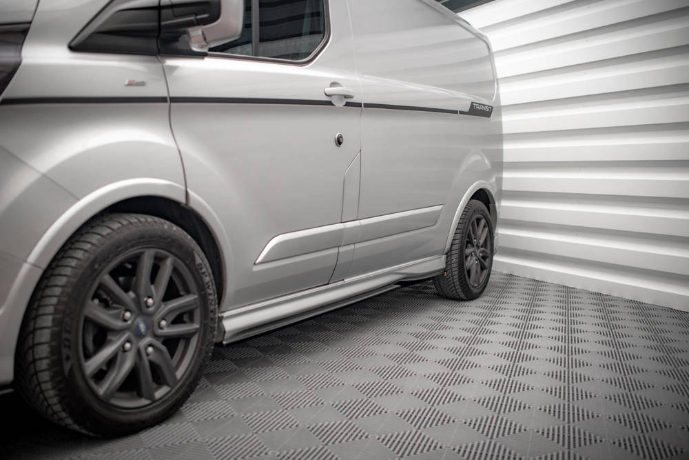 Rajouts Des Bas De Caisse Ford Transit Custom ST-Line Mk1 Facelift