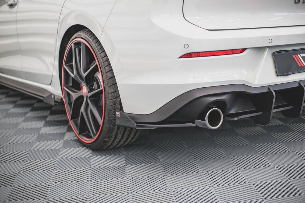 Street Pro Lame Du Pare Chocs Arriere + Flaps Volkswagen Golf GTI / GTE / R-Line Mk8