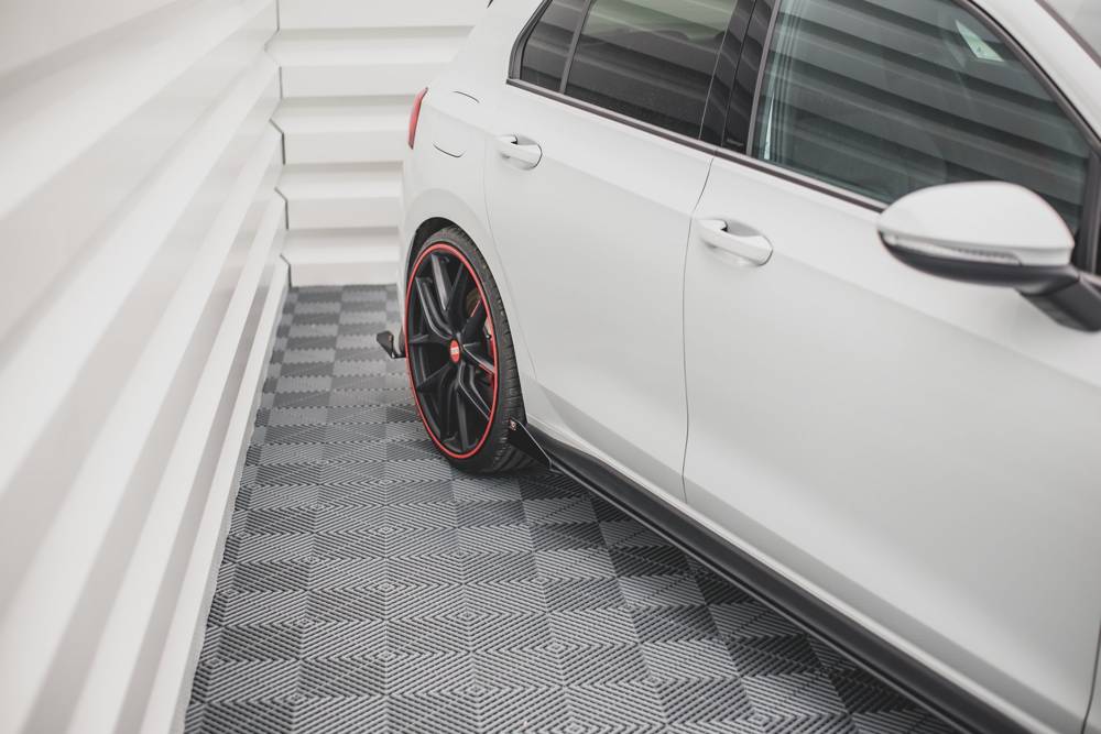 Street Pro Rajouts Des Bas De Caisse + Flaps Volkswagen Golf GTI / GTE / GTI Clubsport / R-Line Mk8