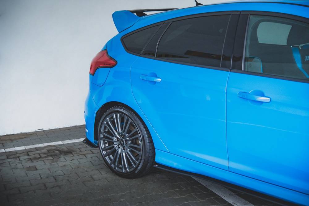 Street Pro Rajouts Des Bas De Caisse Ford Focus RS Mk3