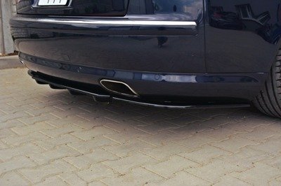 Arriere Splitter Audi A8 W12 D3 (avec une barre verticale)