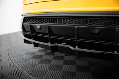 Arriere Splitter (avec une barre verticale) Lamborghini Urus Mk1