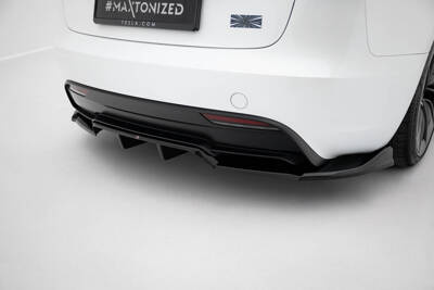 Arriere Splitter (avec une barre verticale) V.1 Tesla Model 3 Performance Mk1 Facelift