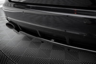 Central Arriere Splitter (avec une barre verticale) Audi RS6 Avant C6