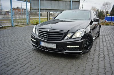 LAME DU PARE-CHOCS AVANT / SPLITTER V.1 MERCEDES-BENZ E63 AMG W212 