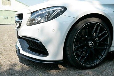 LAME DU PARE-CHOCS AVANT V.1 Mercedes C-Class C205 63AMG Coupe