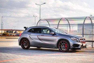 Lame Du Pare-Chocs Avant Mercedes-Benz GLA 45 AMG