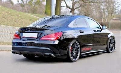 RAJOUTS DES BAS DE CAISSE POUR MERCEDES CLA 45 AMG C117/A45 AMG W176 (AVANT FACELIFT)