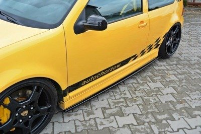 RAJOUTS DES BAS DE CAISSE POUR VW GOLF IV R32