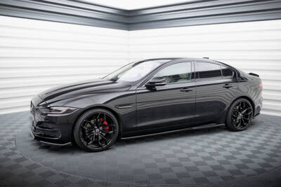 Rajouts Des Bas De Caisse Jaguar XE X760 Facelift