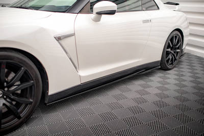 Rajouts Des Bas De Caisse Nissan GTR R35 Facelift