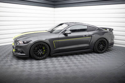 Street Pro Rajouts Des Bas De Caisse Ford Mustang GT Mk6 