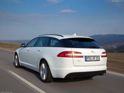 LAME DU PARE CHOCS ARRIERE JAGUAR XF X250 SPORTBRAKE