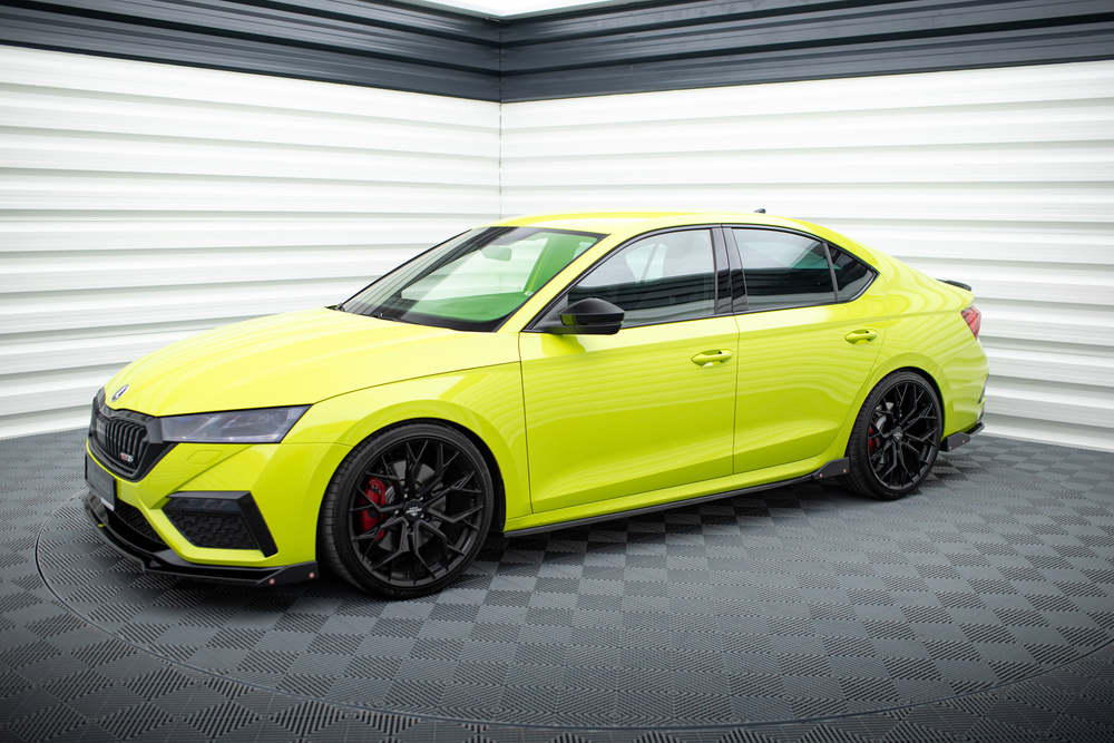 Rajouts Des Bas De Caisse V.2 + Ailerons Skoda Octavia RS Liftback / Combi Mk4