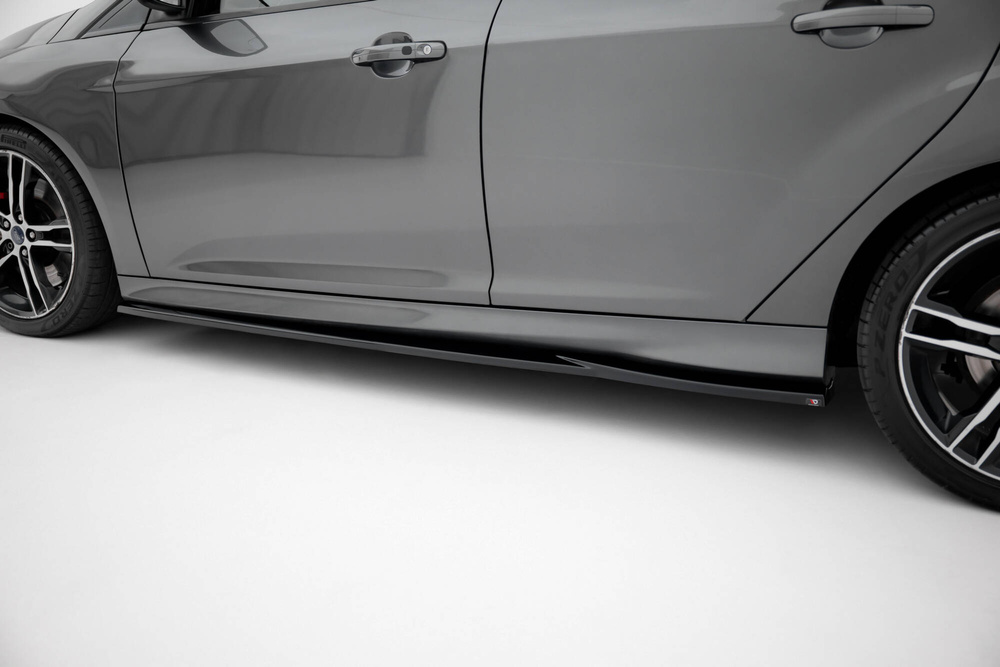 Rajouts Des Bas De Caisse V.3 Ford Focus ST Mk3 