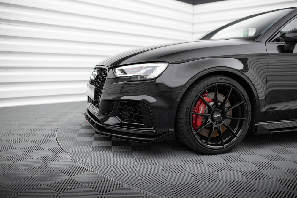 Street Pro Lame Du Pare-Chocs Avant  V.1 + Flaps Audi RS3 Sedan 8V Facelift