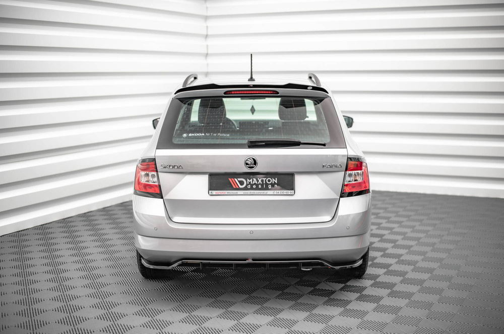 Arriere Splitter (avec une barre verticale) Skoda Fabia Combi Mk3