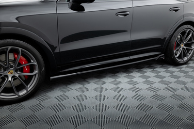 Rajouts Des Bas De Caisse Porsche Cayenne Coupe / SUV Mk3