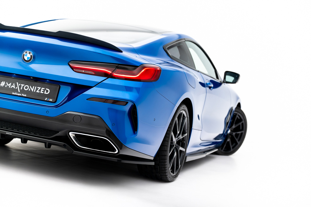 Arriere Splitter (avec une barre verticale) BMW 8 Coupe M-Pack G15