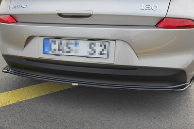 Arriere Splitter (SANS BARRES VERTICALES) HYUNDAI I30 MK3 HATCHBACK