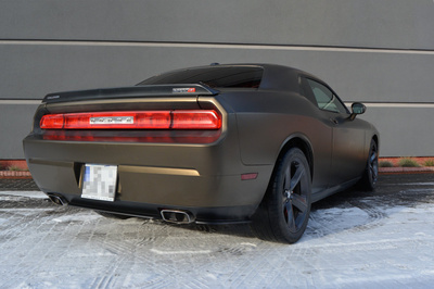 Arriere Splitter DODGE CHALLENGER MK3. PHASE-I SRT8 COUPE (sans barres verticales)