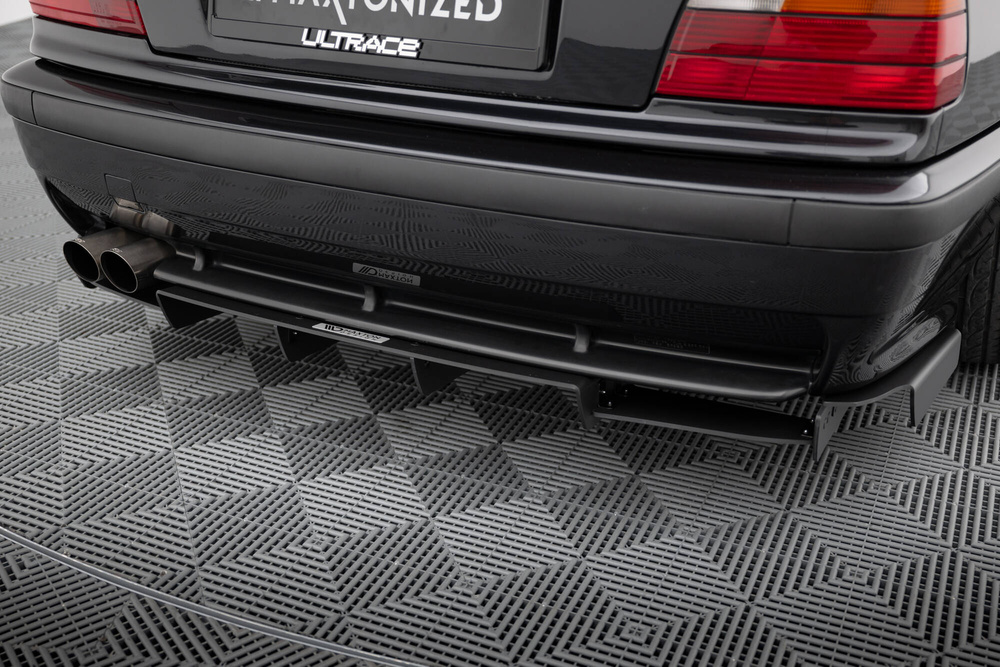 DIFFUSEUR ARRIERE BMW M3 / 3 M-Pack E36 Coupe