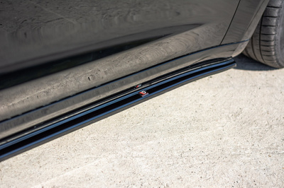 Set des diffuseur des bas de caisse Tesla Model 3 / Model 3 Performance Mk1 / Mk1 Facelift