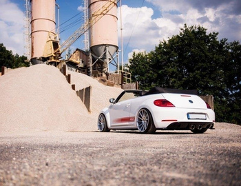 RAJOUT DU PARE-CHOCS ARRIERE VW BEETLE