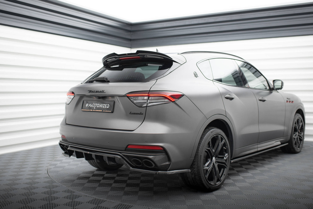 Arriere Splitter (avec une barre verticale) Maserati Levante Trofeo Mk1