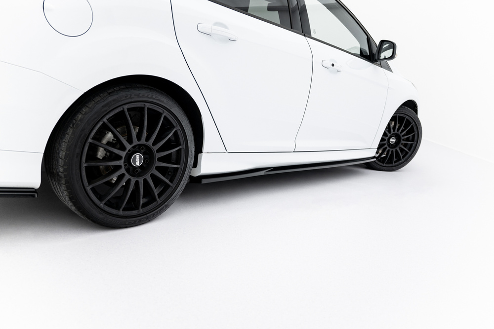 Rajouts Des Bas De Caisse V.3 Ford Focus ST Mk3 