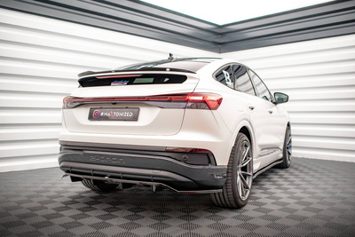Arriere Splitter (avec une barre verticale) Audi Q4 e-tron Sportback S-line Mk1