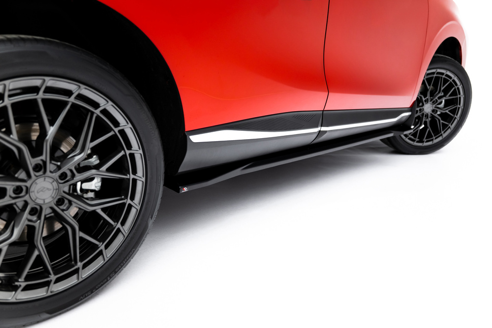 Rajouts Des Bas De Caisse Forthing T-Five Mk1