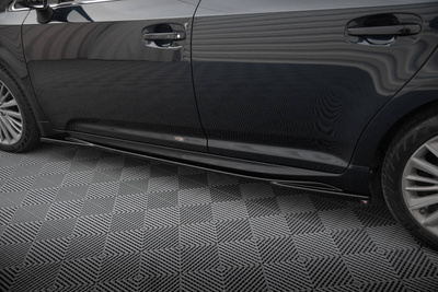 Rajouts Des Bas De Caisse Toyota Avensis Mk3 Facelift