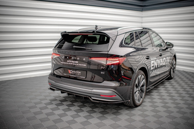 Arriere Splitter (avec une barre verticale) Skoda Enyaq iV