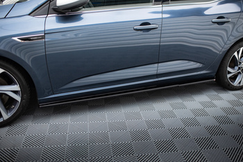 RAJOUTS DES BAS DE CAISSE POUR Renault Megane Mk4 Hatchback