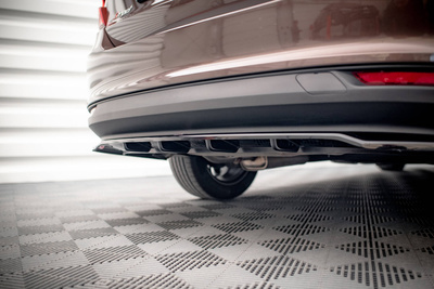 Arriere Splitter (avec une barre verticale) Fiat Tipo S Sedan Mk1