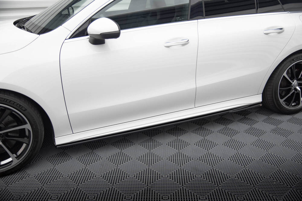 Rajouts Des Bas De Caisse Mercedes-Benz CLA AMG-Line C118