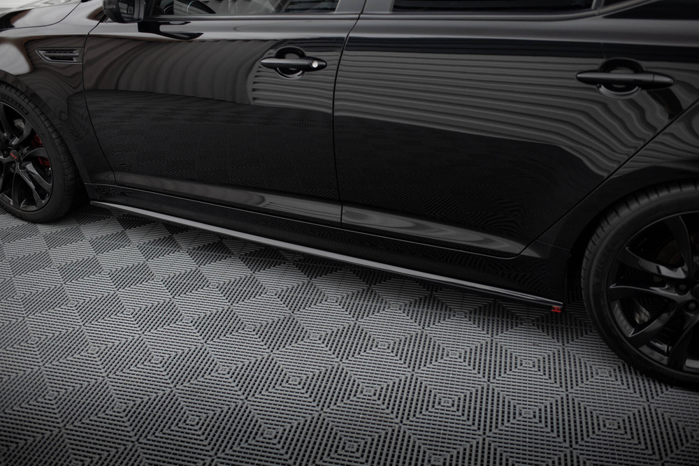 Rajouts Des Bas De Caisse Kia Optima Mk3