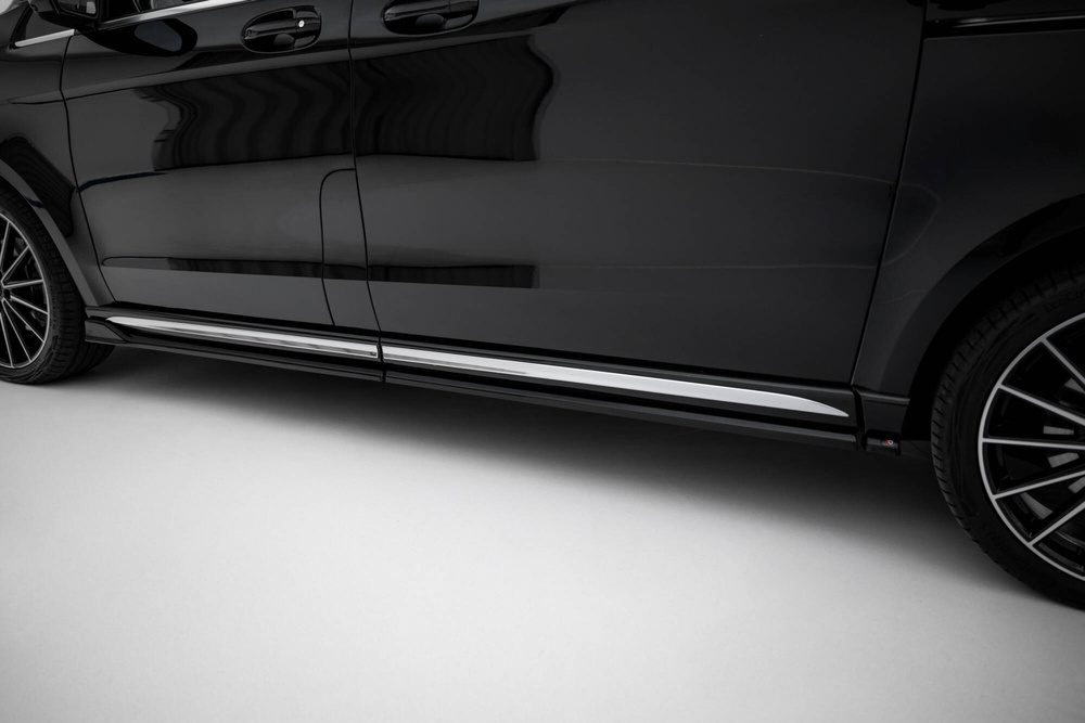 Rajouts Des Bas De Caisse Mercedes-Benz V-Class Long AMG-Line W447 Facelift 2 