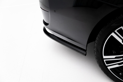 Arriere Splitter (avec une barre verticale) BMW 7 G70