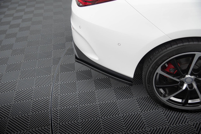 Lames De Pare-Chocs Arrière Latérales Mercedes-Benz CLA  AMG-Line X118