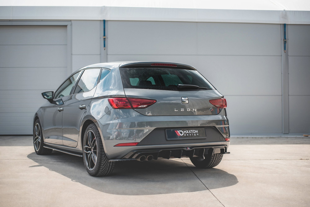 Lames De Pare-Chocs Arrière Latérales SEAT Leon Mk3 FR Facelift