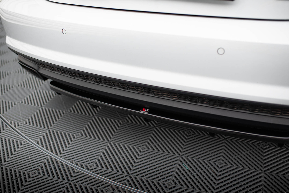 Arriere Splitter (avec barres verticales) Audi A7 S-Line C7 Facelift